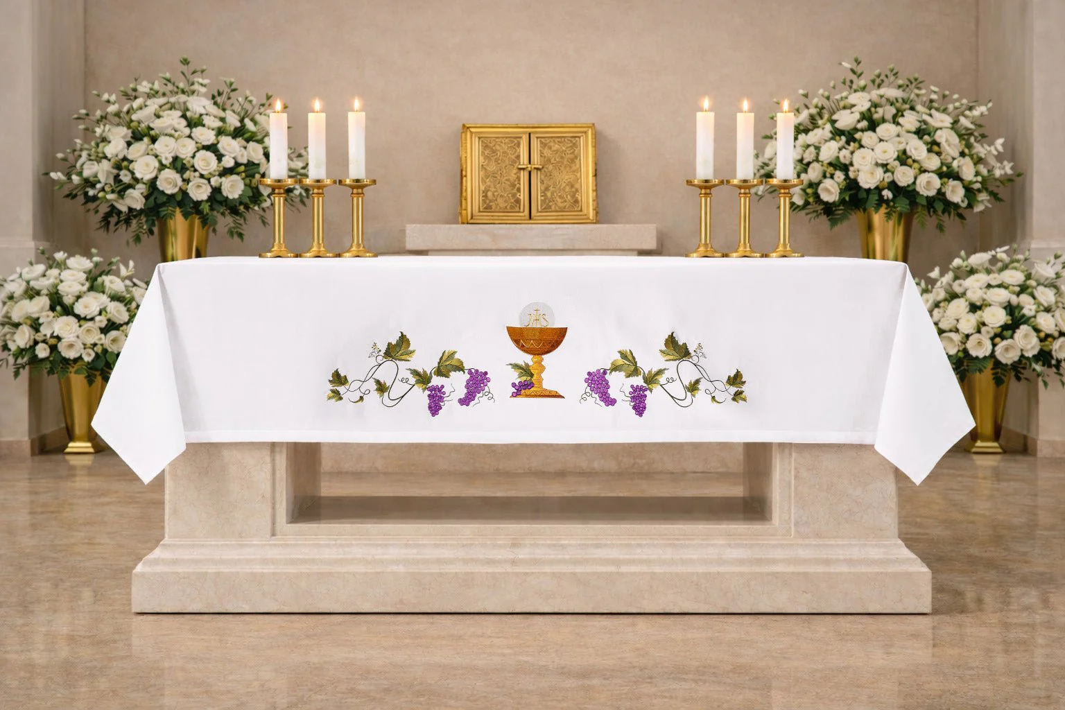 Altar tablecloth with frontal embroidered